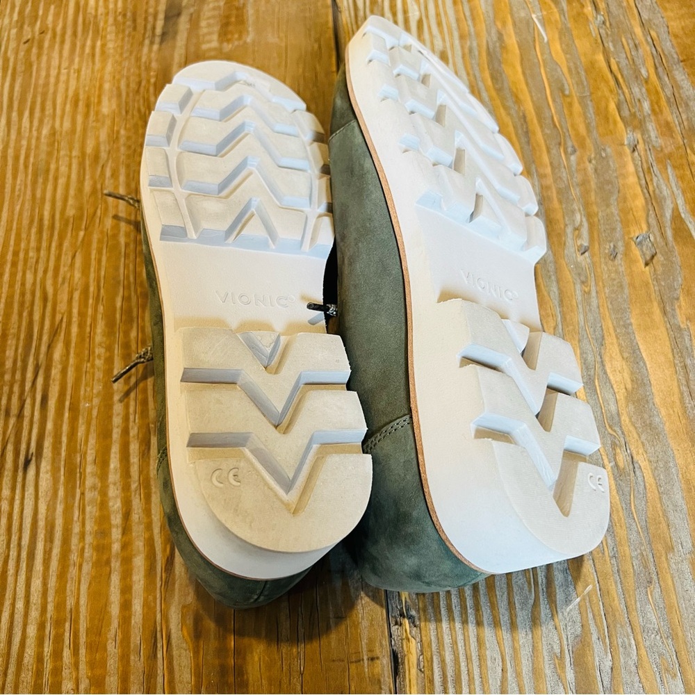 NEW VIONIC Teagan Green Lace Up Loafers - Picture 5 of 7
